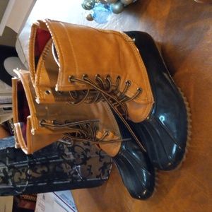 Madden Girl Navy Zip-Up Flurry Duck Boot